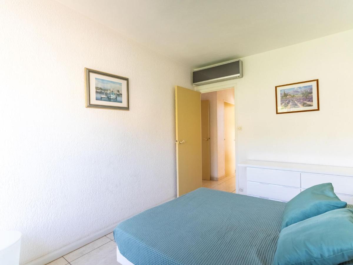 Apartment Les Ilaires By Interhome Le Lavandou Eksteriør billede